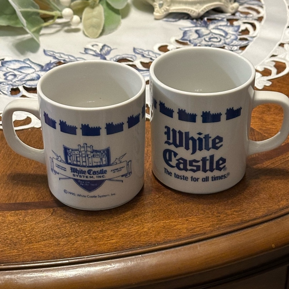 2 White Castle Restaurant Coffee Mugs from 1990  collectible